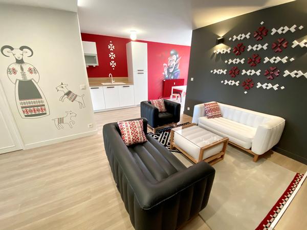 Colocation / Appartement 6 pièces de 110 m², Poitiers, Avenue de l'Europe / Photo 2