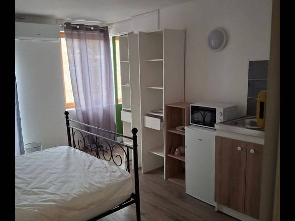 Location / Studio, Albi / Photo 2