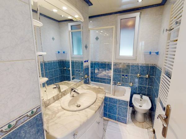 Colocation / Appartement 5 pièces de 90 m², Grenoble, Rue Marius Riollet / Photo 15