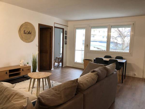 Colocation / Appartement 4 pièces de 68 m², Caen, Rue d'Auge / Photo 2