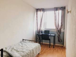 Room share / 4 rooms apartment · 77 m², Bron, Rue du Parc