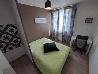 Spolubydlení / 5 rooms apartment · 96 m², Grenoble, Avenue Marie Reynoard