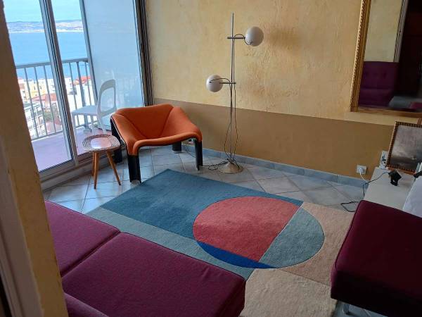Location / Immeuble 2 pièces de 63 m², Marseille, Boulevard Augustin Cieussa / Photo 2