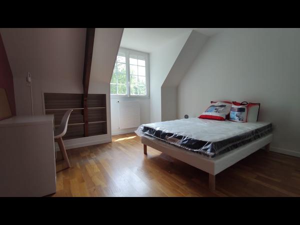 Colocation / Maison 6 pièces de 146 m², Orléans, Rue Théophile Gautier / Photo 2
