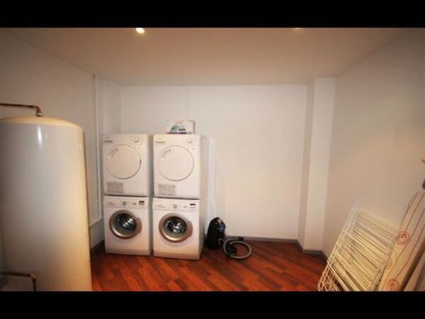 Colocation / Maison 10 pièces de 281 m², Croix, Rue Jean Jaurès / Photo 9