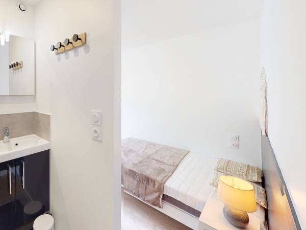 Colocation / Appartement 5 pièces de 66 m², Rouen, Rue Lafayette / Photo 7