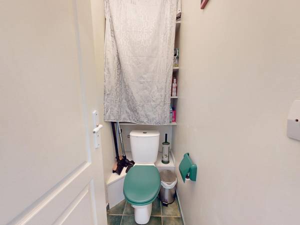 Location / Appartement 1 pièce de 37 m², Lyon, Rue Notre-Dame / Photo 16
