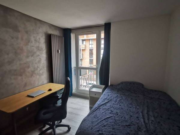 Colocation / Appartement 6 pièces de 95 m², Roubaix, Rue de la Communaute Urbaine / Photo 7