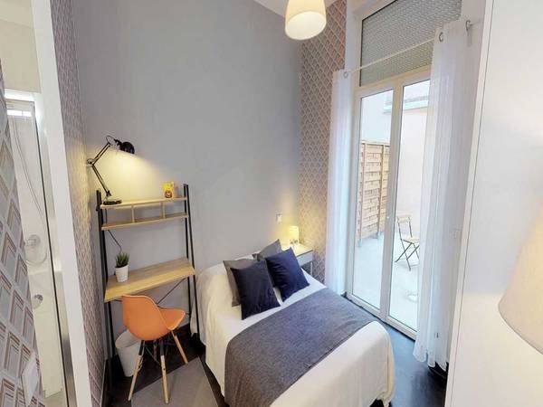 Flatsharing / 5-bedroom flat · 110 m², Lille, Rue de Wazemmes / Photo 2