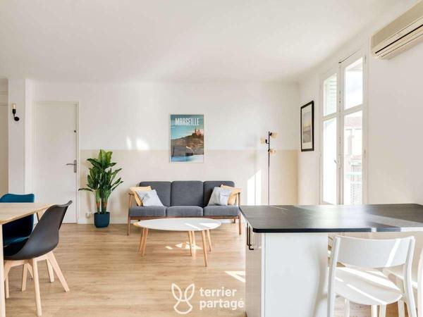 Colocation / Appartement 4 pièces de 71 m², Marseille, Boulevard de Louvain / Photo 2