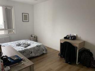 Flatsharing / 4-bedroom flat · 76 m², Caen, Place Champlain