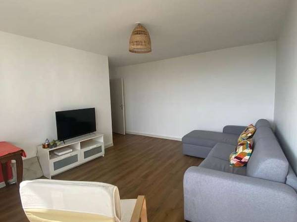 Colocation / Appartement 4 pièces de 76 m², Caen, Place Champlain / Photo 7