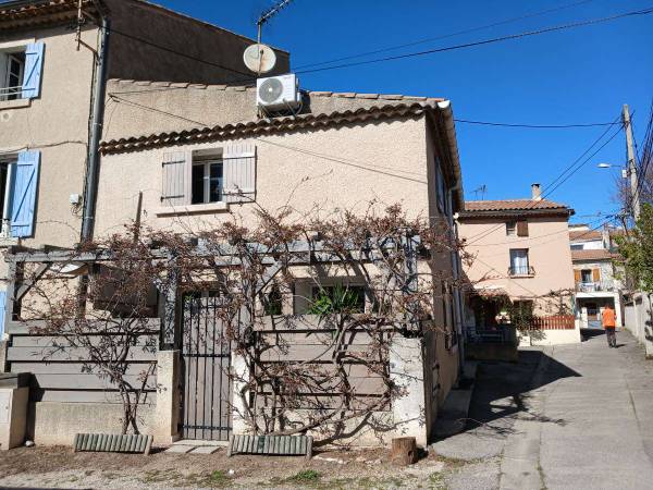 Flatsharing / 4-bedroom house · 84 m², Rognac, Rue de l'Étang / Photo 3