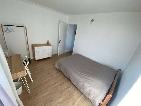 Colocation / Appartement 5 pièces de 104 m², Orléans, Avenue de la Mouillère / Photo 6