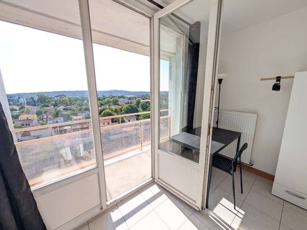 Colocation / Appartement 6 pièces de 69 m², Toulouse, Impasse de Londres / Photo 2