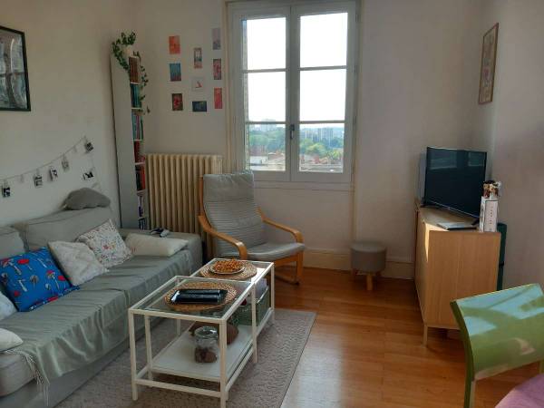 Flatsharing / 2-bedroom apartment building · 65 m², Lyon, Rue de Trion / Photo 2
