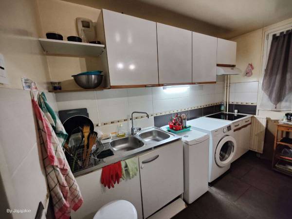 Colocation / Appartement 6 pièces de 113 m², Champs-sur-Marne, Place des Acacias / Photo 3