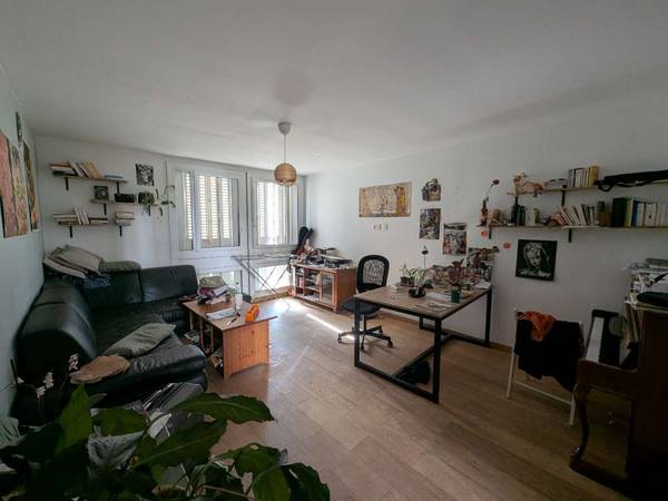 Colocation / Appartement 3 pièces de 76 m², Paris, Rue du Pressoir / Photo 2
