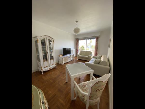 Chambre chez l'habitant / Appartement 3 pièces de 75 m², Nice, Avenue de la Californie / Photo 2