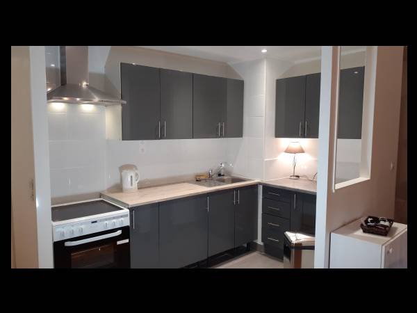 Colocation / Appartement 7 pièces de 72 m², Nîmes, 27 Boulevard Gambetta / Photo 2