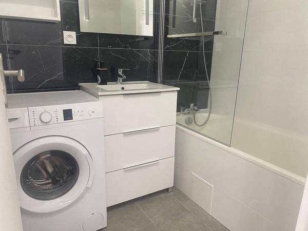 Colocation / Appartement 3 pièces de 71 m², Fontenay-le-Fleury, Rue Cesar Franck / Photo 6