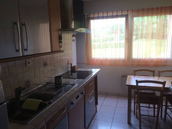 Colocation / Appartement 5 pièces de 116 m², Vétraz-Monthoux, Route de Livron / Photo 2
