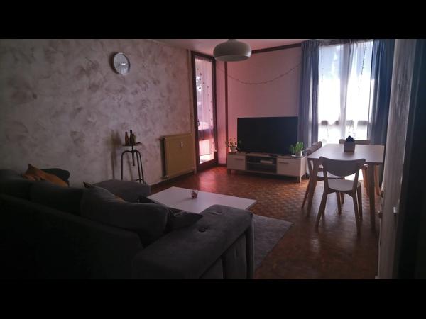 Colocation / Appartement 4 pièces de 74 m², Villeurbanne, Rue Richelieu / Photo 2