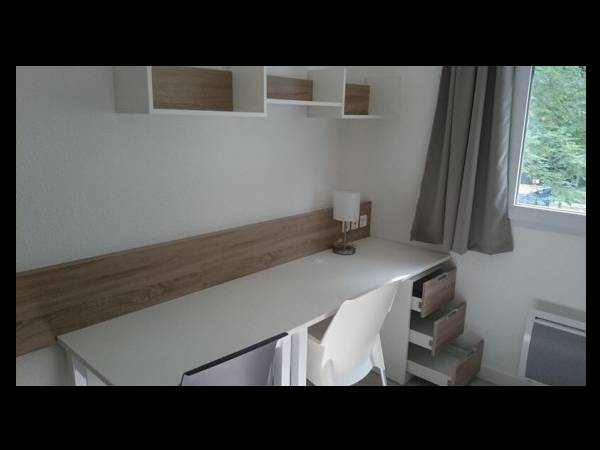 Location / Résidence 1 pièce de 16 m², Nantes, 6 Boulevard du Petit Port / Photo 2