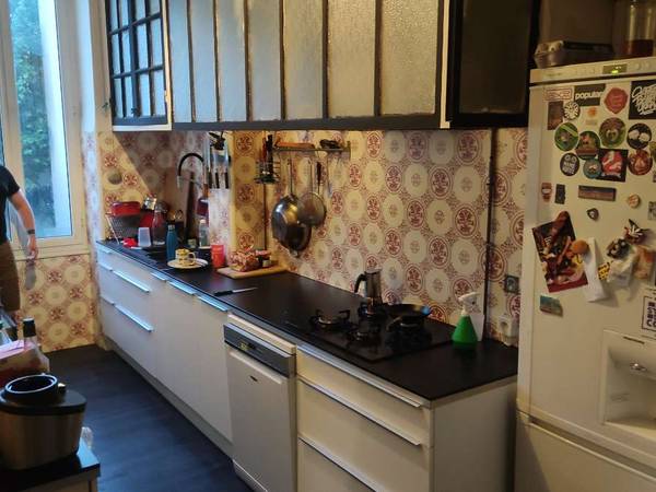 Colocation / Appartement 5 pièces de 138 m², Marseille, Rue Ahmed Litim / Photo 3