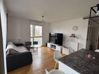 Rental / 4 rooms apartment · 78 m², Colombes, Rue de L’Egalité