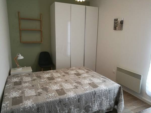 Colocation / Maison 5 pièces de 105 m², Bordeaux, Impasse Sainte- Croix du Mont / Photo 2