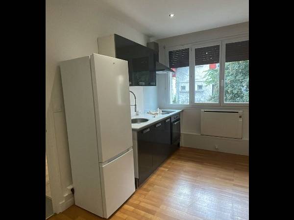 Sous-location / Appartement 2 pièces de 30 m², Grenoble, Avenue Général Champon / Photo 2