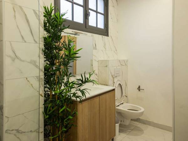 Colocation / Maison 9 pièces de 180 m², Palaiseau, Rue Parmentier / Photo 2