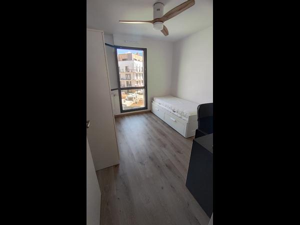 Colocation / Appartement 5 pièces de 55 m², Chambéry, Rue de l'iseran / Photo 2