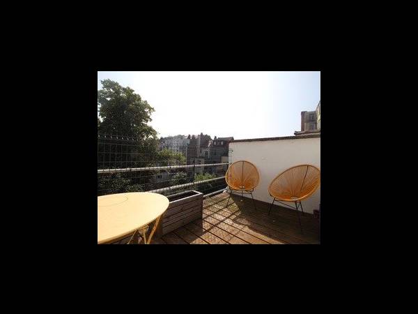 Colocation / Duplex 6 pièces de 100 m², Uccle, Rue de la Fourragère / Photo 6