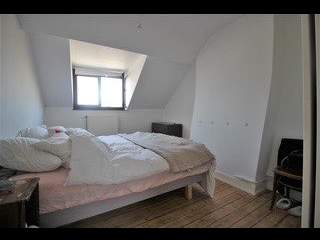 Colocation / Duplex 6 pièces de 100 m², Uccle, Rue de la Fourragère