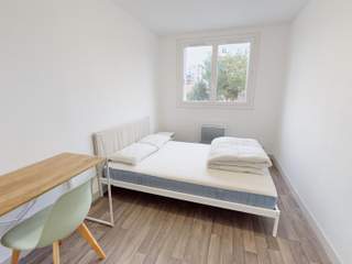 Colocation / Appartement 5 pièces de 80 m², Bordeaux, Cours Édouard Vaillant