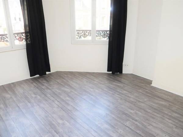 Location / Appartement 1 pièce, Le Havre / Photo 2