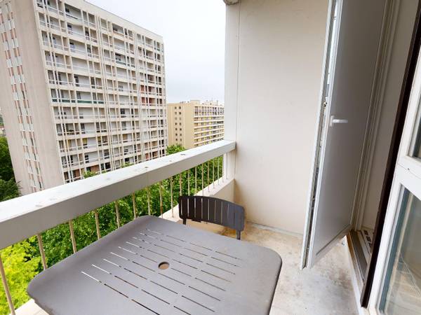 Colocation / Appartement 6 pièces de 110 m², Villeurbanne, Rue du 1er Mars 1943 / Photo 2