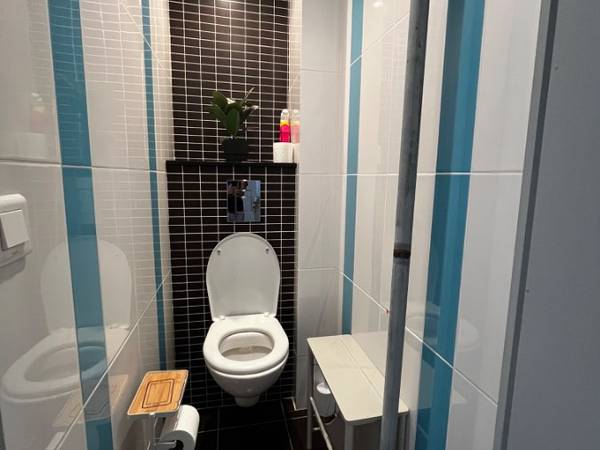 Colocation / Appartement 4 pièces de 76 m², Marseille, Avenue du Maréchal Ney / Photo 2