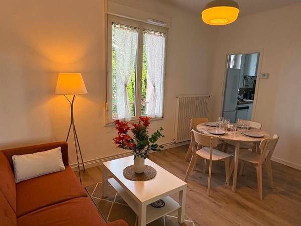 Colocation / Appartement 4 pièces de 61 m², Nancy, Rue des Frères Voirin / Photo 2