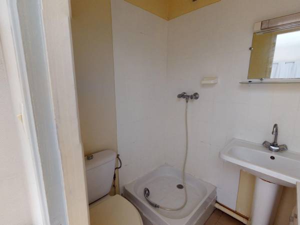 Location / Appartement 1 pièce de 20 m², Dijon, Bis Rue Saumaise / Photo 8