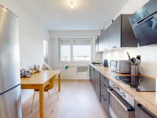 Colocation / Appartement 5 pièces de 100 m², Strasbourg, Rue Albert Einstein