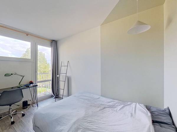 Colocation / Appartement 5 pièces de 75 m², Bihorel, Rue du Président Kennedy / Photo 2