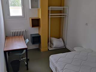 Colocation / 8 rooms house · 230 m², Massy, Rue Jules Ferry