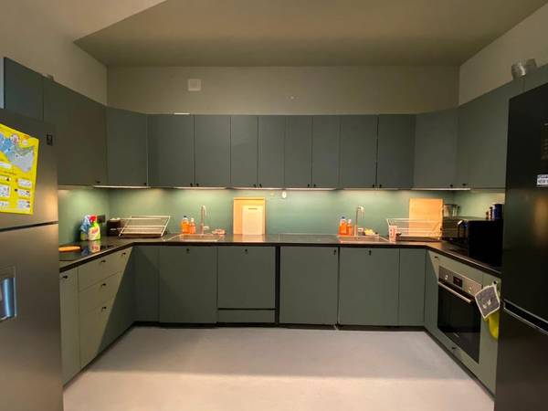 Colocation / Maison 8 pièces de 230 m², Massy, Rue Jules Ferry / Photo 6