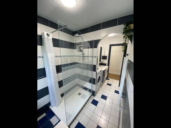 Colocation / Appartement 5 pièces de 72 m², Saint-Martin-d'Hères, Avenue Gabriel Péri / Photo 3