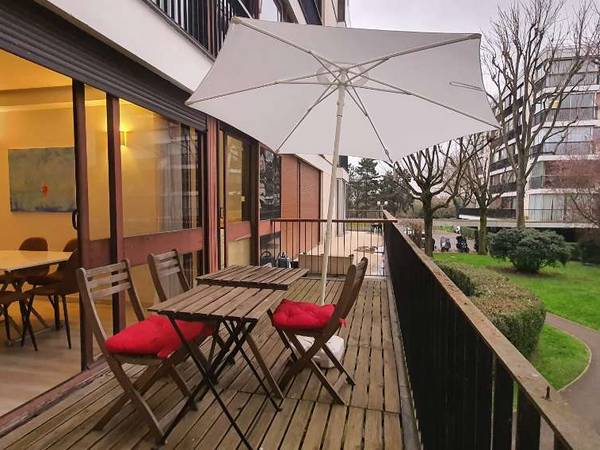 Colocation / Appartement 5 pièces de 100 m², Fontenay-le-Fleury, Square Watteau / Photo 4