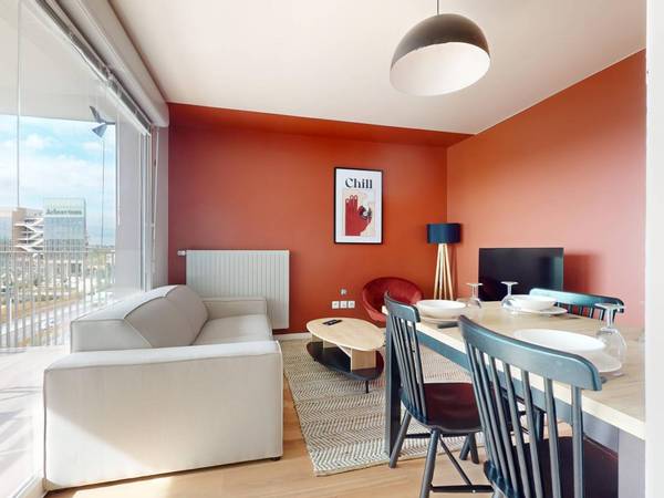 Colocation / Appartement 5 pièces de 78 m², Nanterre, 160 Avenue de la République, / Photo 2