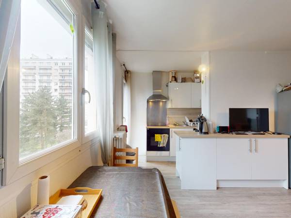 Colocation / Appartement 6 pièces de 89 m², Rouen, Rue Brisout de Barneville / Photo 2